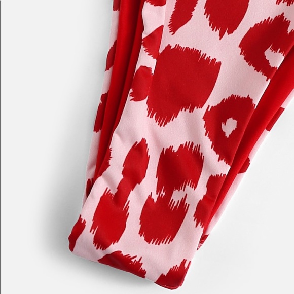 Leopard Bikini - Picture 5 of 7